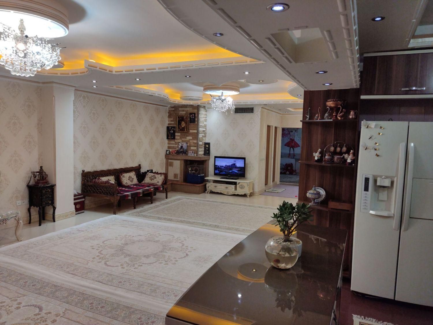 126 متر طبقه سوم صدف