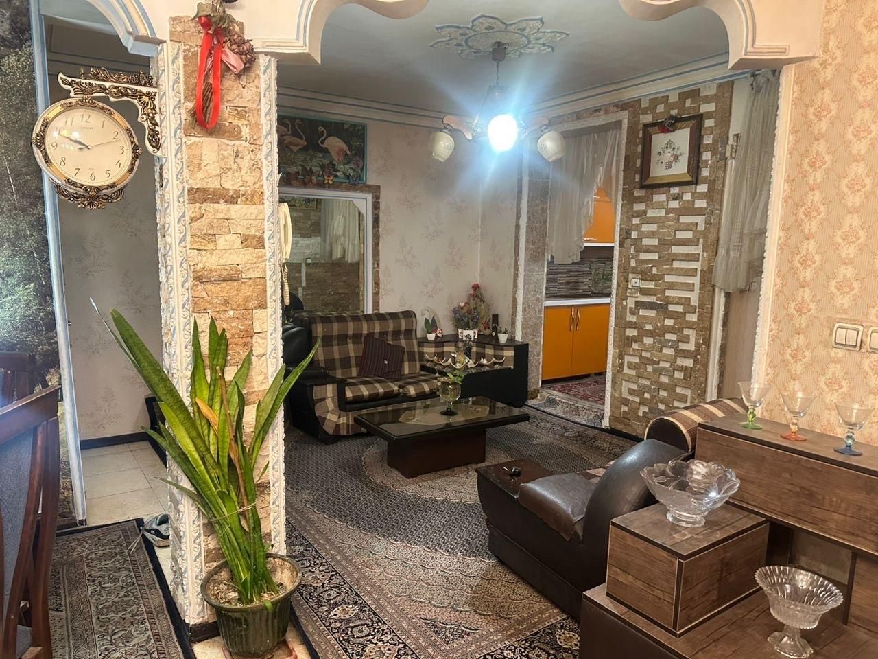 135 متر مجتمع گلسار
