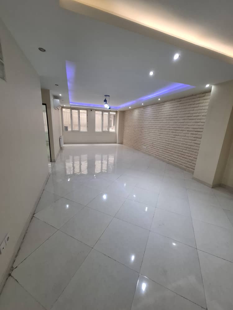 شهرک صدف خیابان با هنر بوستان 13 طبقه اول