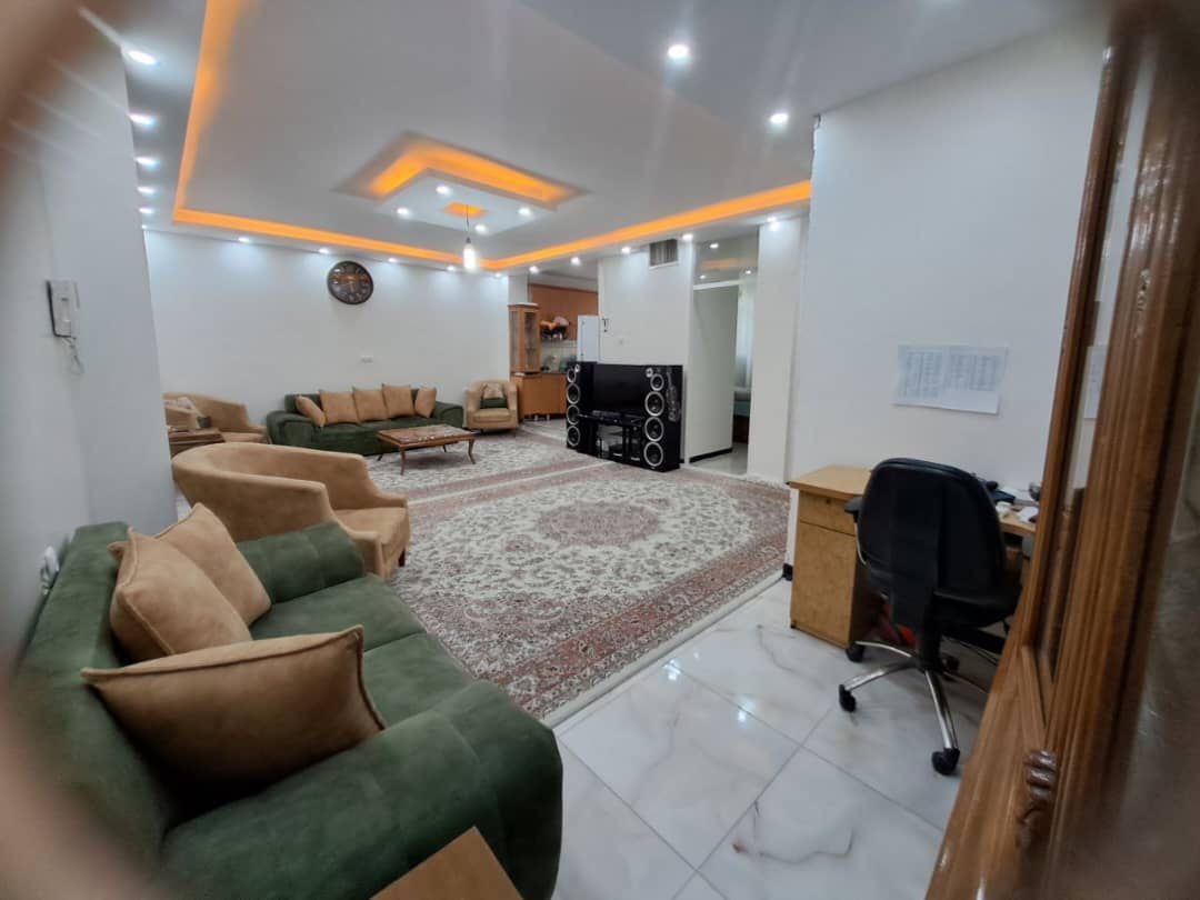 فاز یک / 78 م / ط 3 / 2 خ /  پارکینگ مشاع/ا/ب