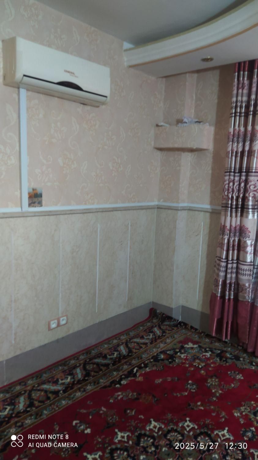 فاز 3 / ویلایی زیر همکف مستقل / 130م /2 خ / پ/ا/  404/04/01