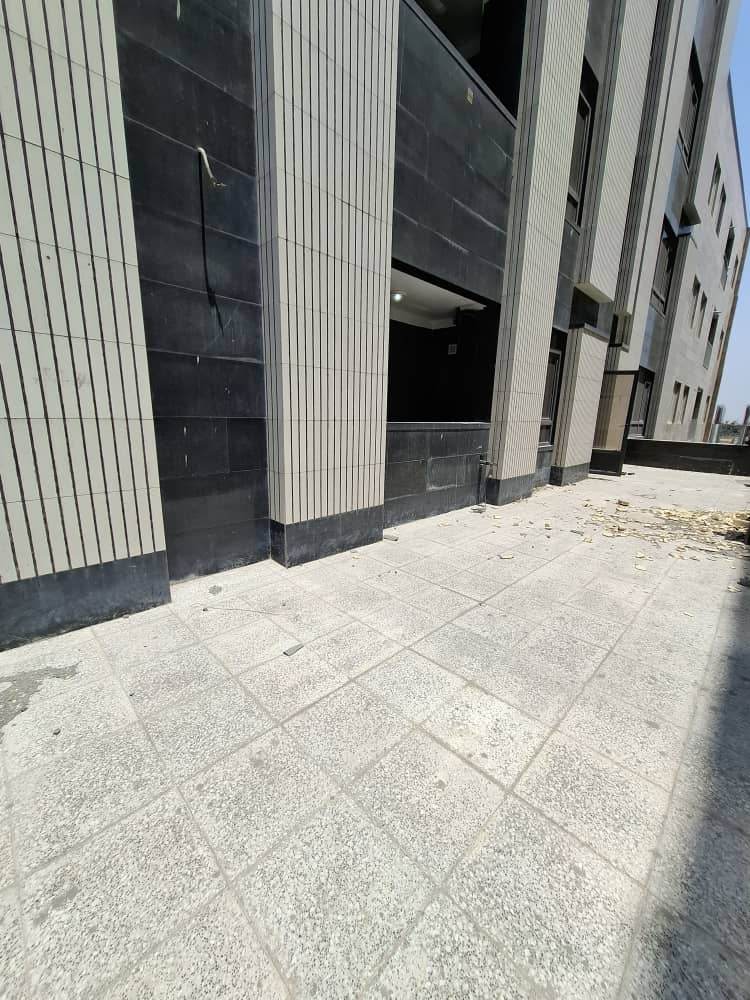 180 متر + 50 متر حیاط