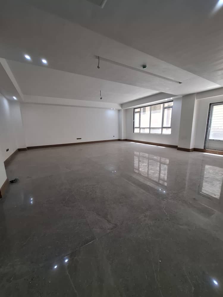 180 متر + 50 متر حیاط