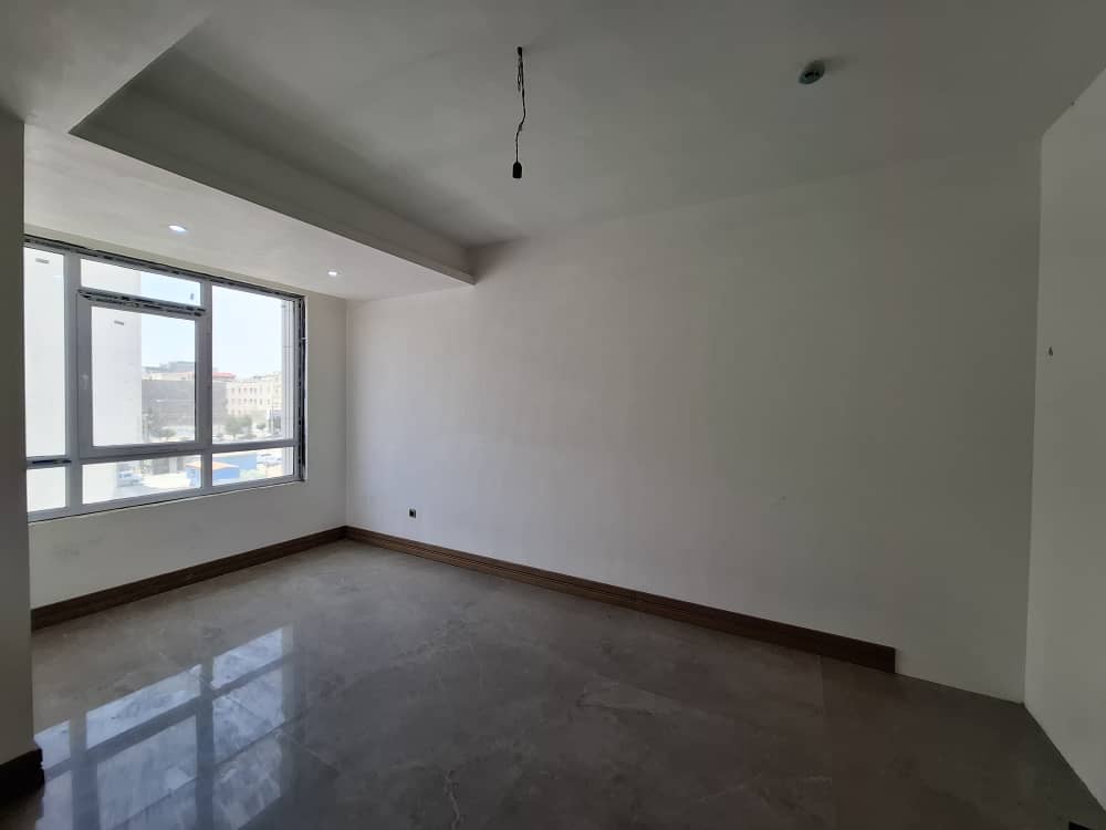 180 متر + 50 متر حیاط