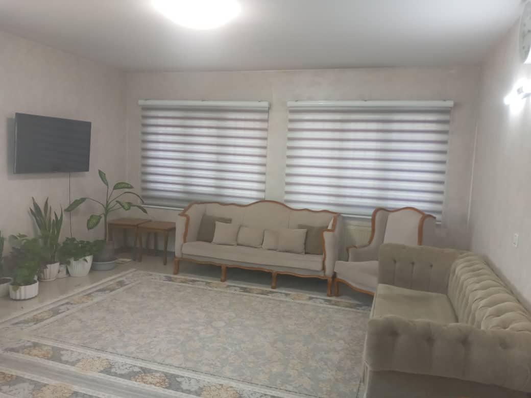 پرنیان 84 متری همکف