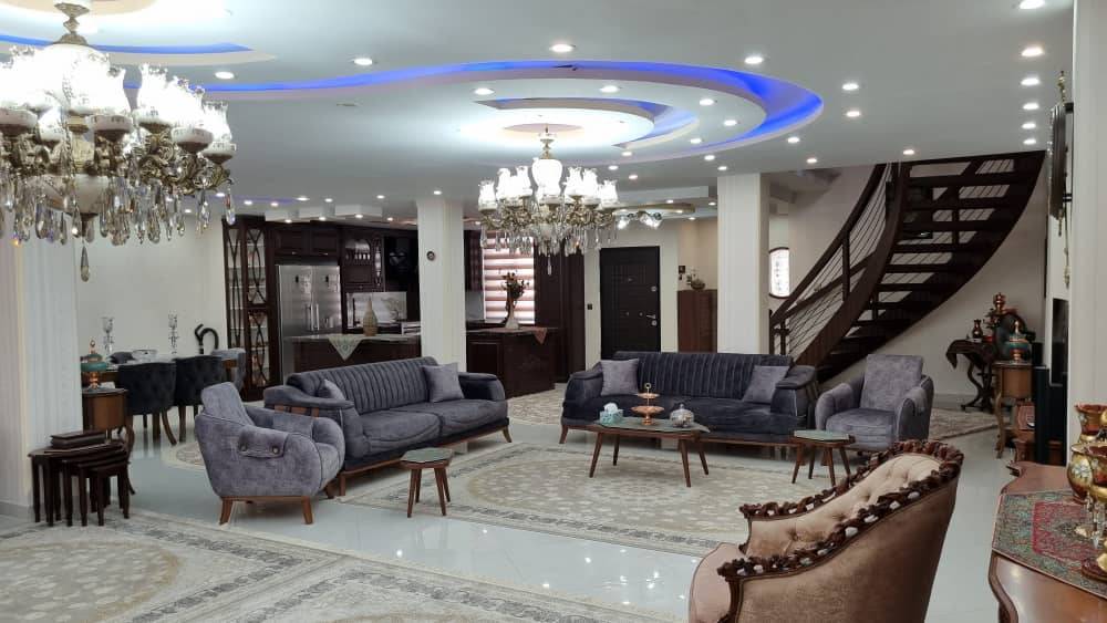 ویلایی دوبلکس مجزا با باغچه اختصاصی
