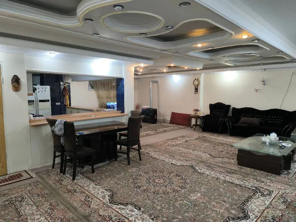 ویلایی دو طبقه مجزا دو نبش