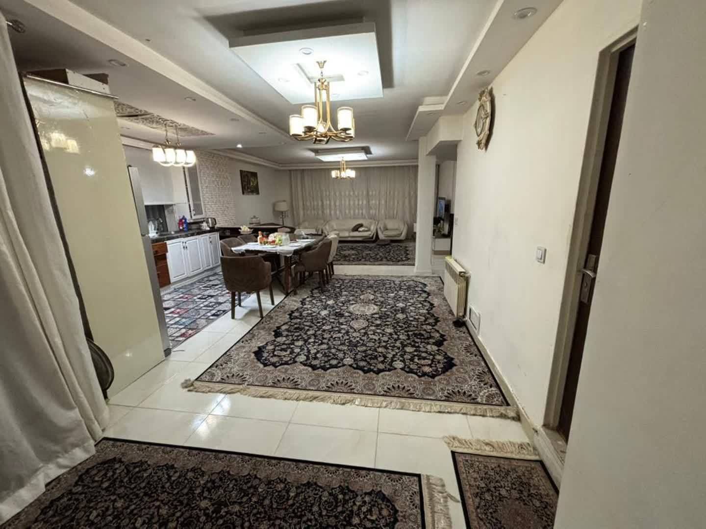 آپارتمان 105 متری 